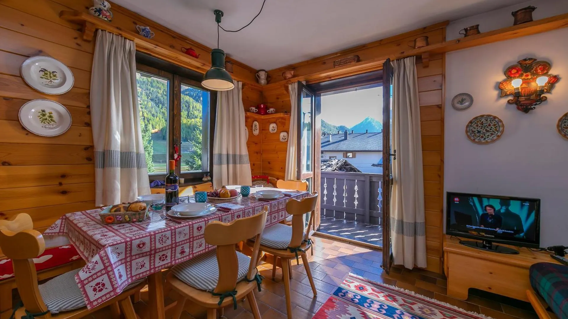 Apartamento Casa Cisi Ski In-Ski Out 20M - Happy Rentals Livigno Itália